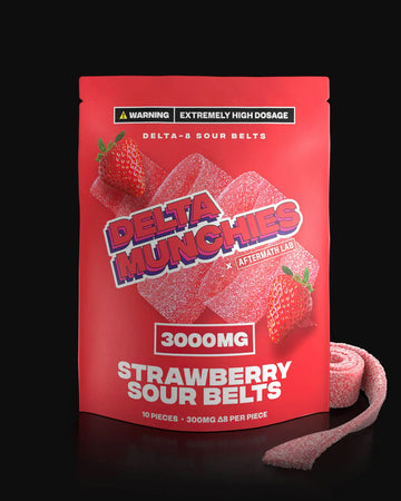 Delta Munchies - Strawberry Sour Belt 3000mg Delta 8